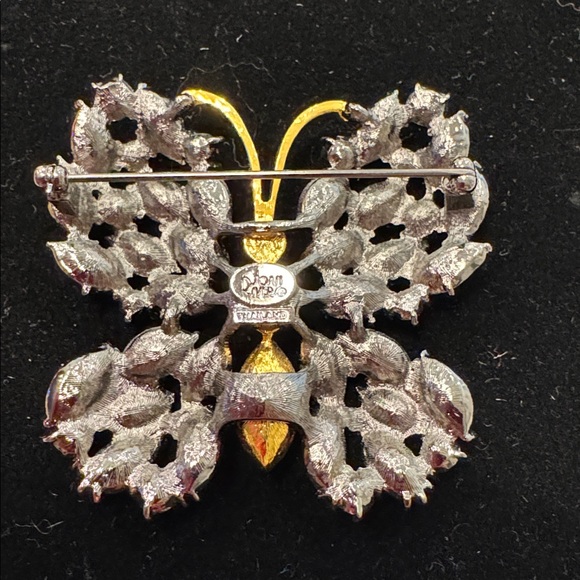 Elegant Vintage 1960's JOAN RIVERS Butterfly Brooch with Pink and Gold Accents - Picture 2 of 5